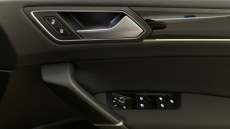 Volkswagen Touran 1.5 TSI EVO SEL 5dr DSG Petrol Estate